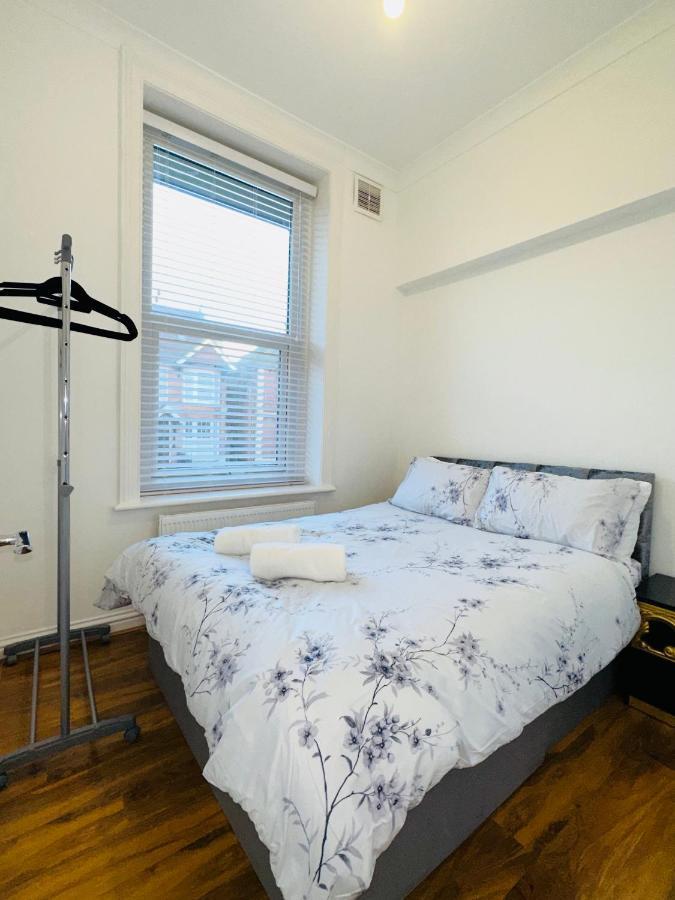 Newly Refurbished Two Bedrooms Flat St Leonards-on-Sea Kültér fotó
